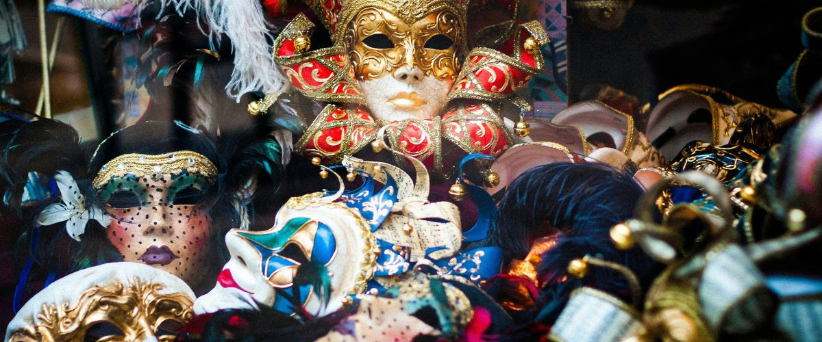 Pimenter votre Vie Sexuelle avec les Jeux de Rôle