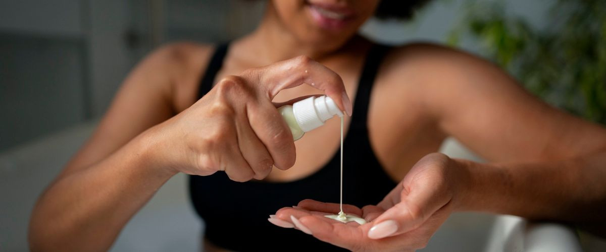 Quel Lubrifiant Choisir ? Guide Complet selon la Pratique (Anal, Vaginal, Sextoy…)
